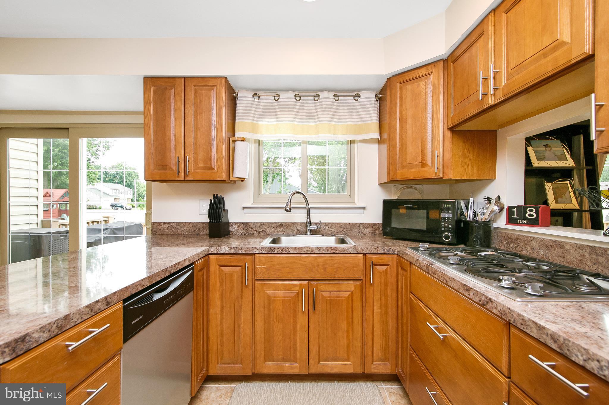 1 Polaris Road Sewell, NJ 08080 - Photo 18 of 39