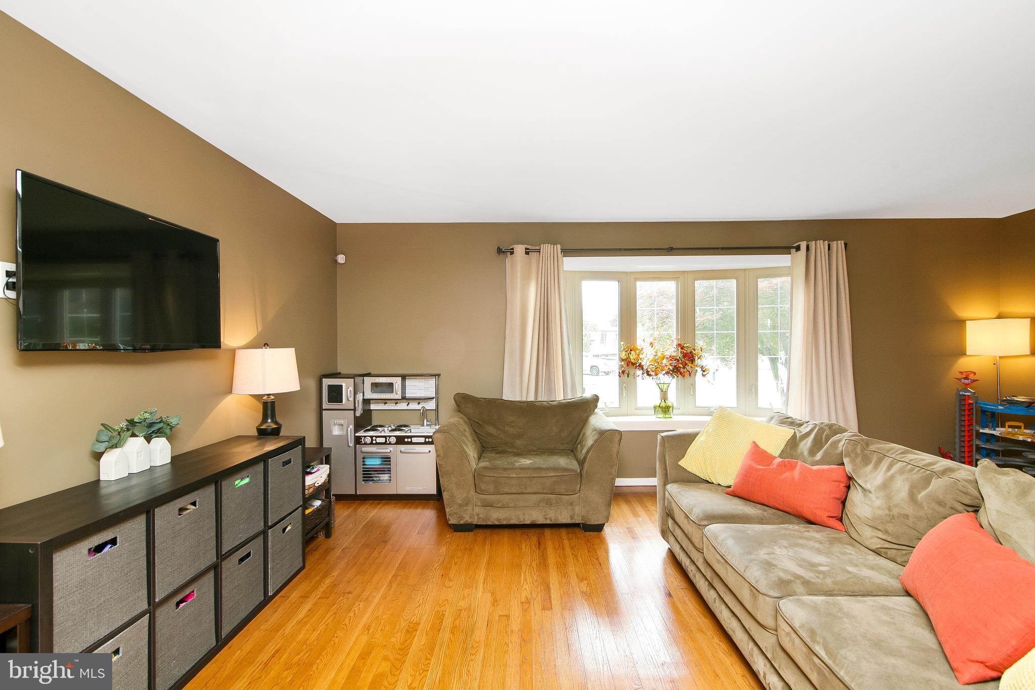 1 Polaris Road Sewell, NJ 08080 - Photo 10 of 39