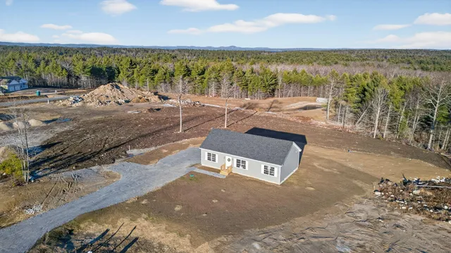 $475,000 | 31 Hunters Haven, Standish, ME 04085