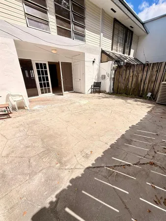 $3,300 | 2750 North 34th Avenue, Unit 9D, Hollywood, FL 33021