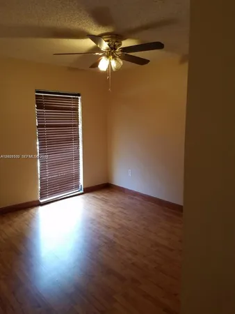 $3,300 | 2750 North 34th Avenue, Unit 9D, Hollywood, FL 33021