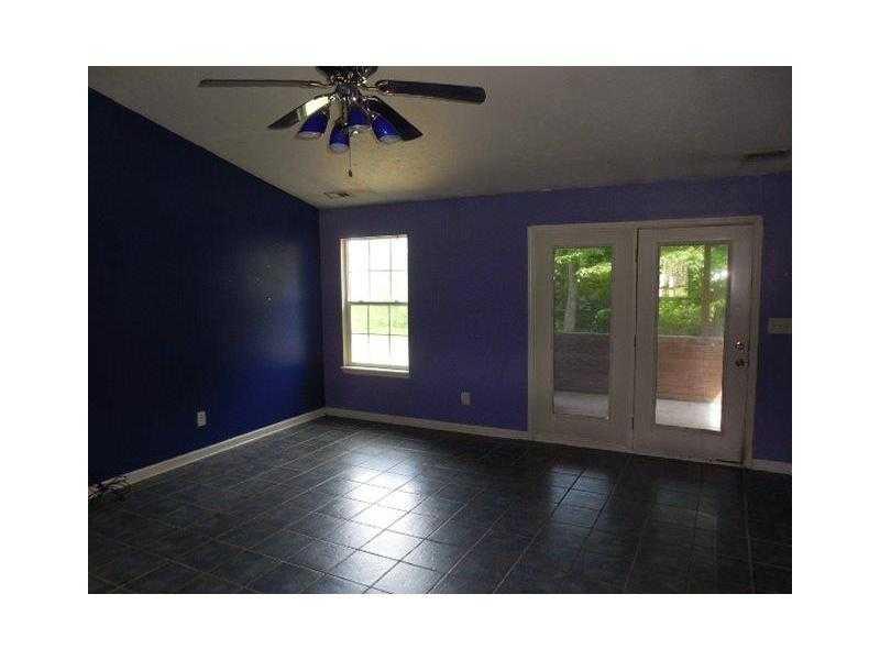 6824 Decatur Ridge Place Indianapolis, IN 46221 - Photo 3 of 10