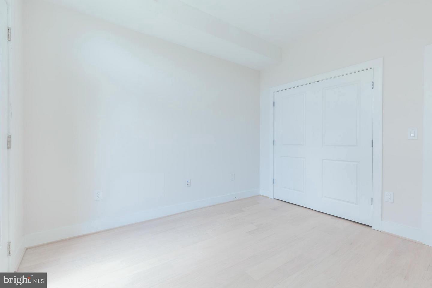 1352 Quincy Street Northwest, Unit 1 Washington, DC 20011 - Photo 14 of 26 a view of room