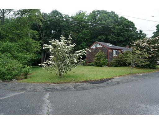 7 Dianthus Road Holbrook, MA 02343 - Photo 4 of 21 Gallery Image 4