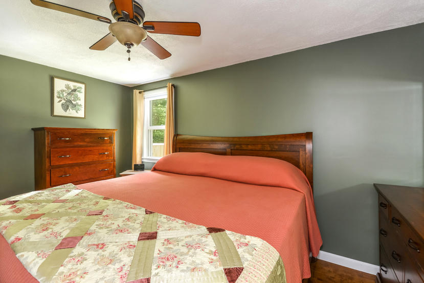 139 Highpoint Road Marstons Mills, MA 02648 - Photo 11 of 25 Master Bedroom