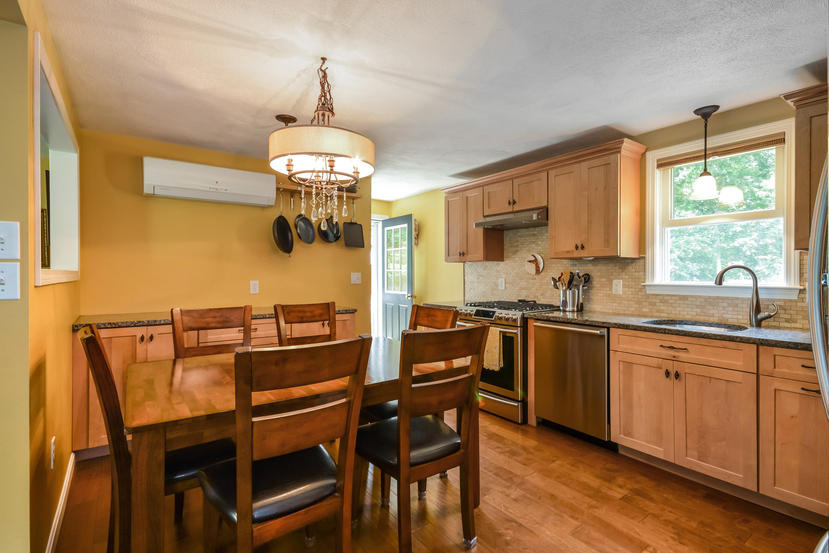 139 Highpoint Road Marstons Mills, MA 02648 - Photo 8 of 25 Kitchen