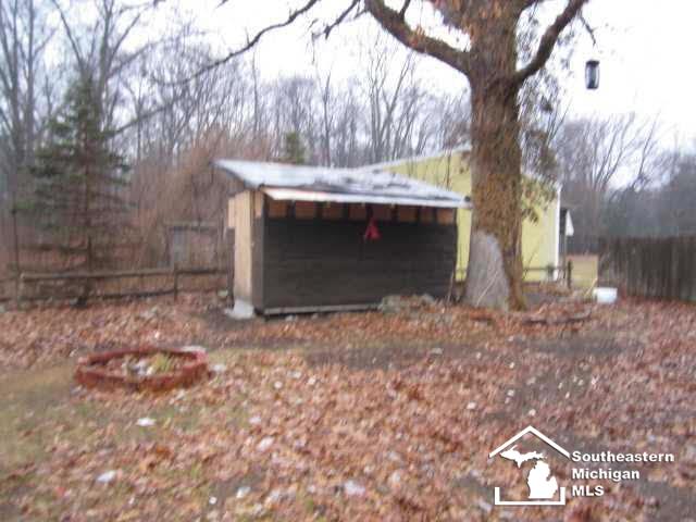 8115 Wiseman Road Lambertville, MI 48144 - Photo 3 of 11 Shed