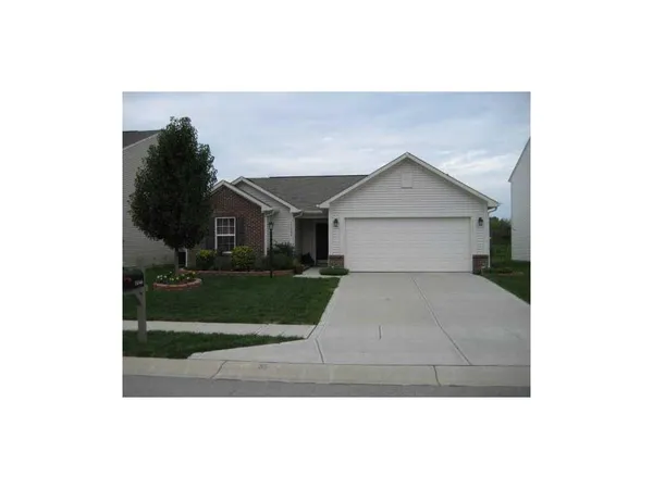 $2,000 | 11046 Cool Winds Way, Fishers, IN 46037
