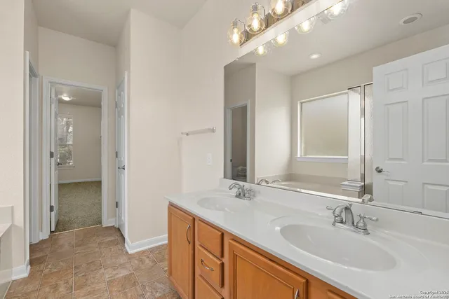 $365,000 | 213 Springtree Parkway, Cibolo, TX 78108