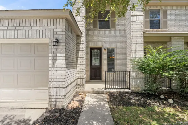 $365,000 | 213 Springtree Parkway, Cibolo, TX 78108