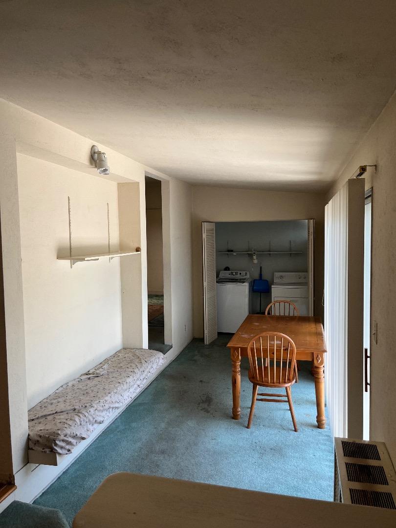 128 Laumer Avenue San Jose, CA 95127 - Photo 7 of 18 a dining room with furniture and a rug