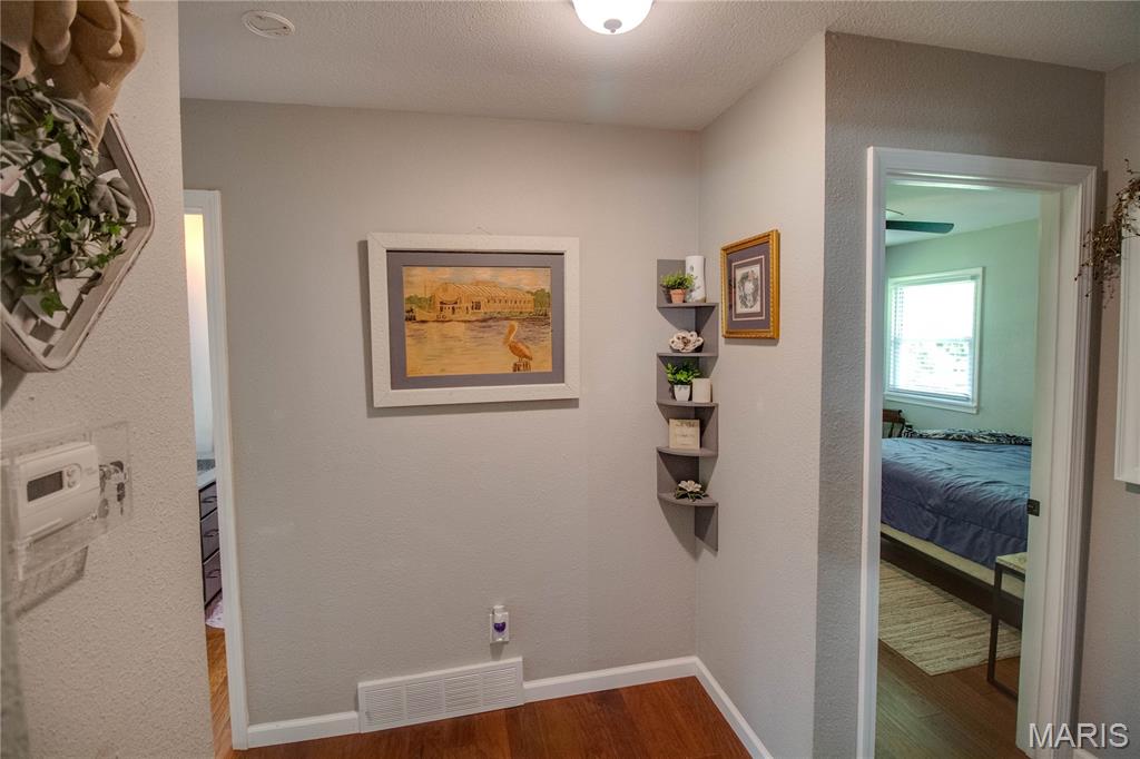 6607 Wenzel Road Alton, IL 62002 - Photo 20 of 55 Gallery Image 20