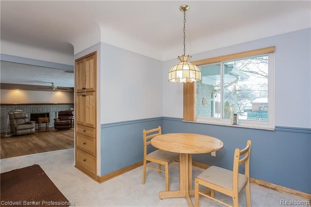 2175 Wayward Drive Rochester Hills, MI 48309 - Photo 8 of 33