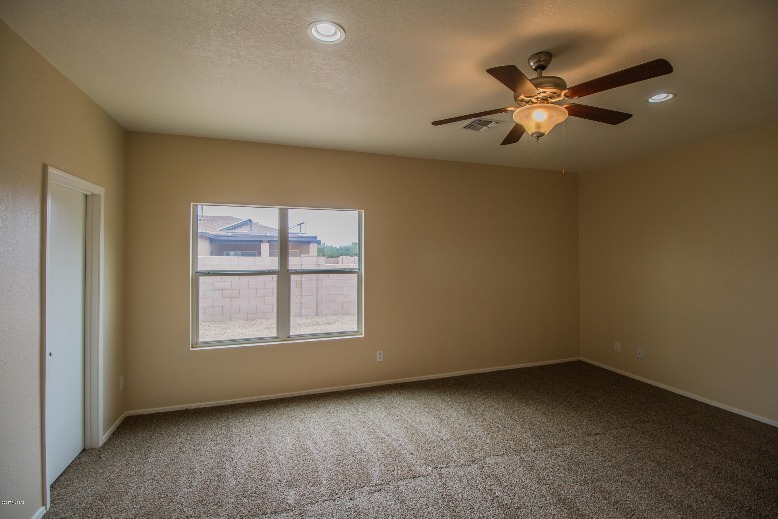 3280 South Desert Echo Road Tucson, AZ 85735 - Photo 14 of 18 Gallery Image 14