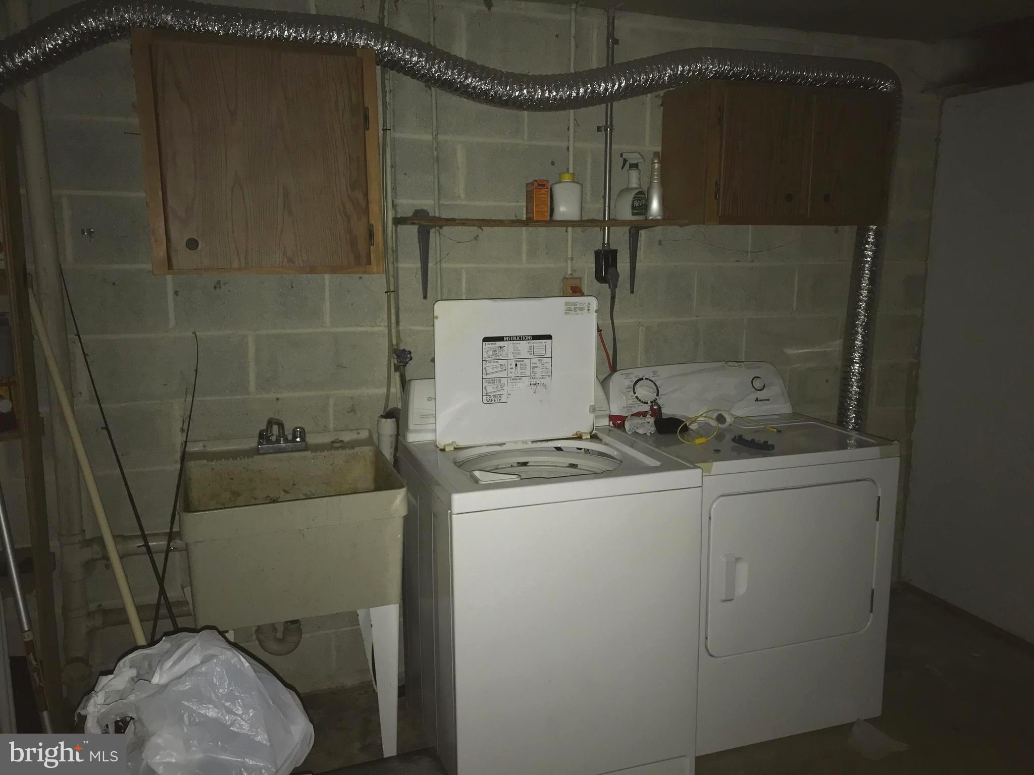 20 Lockett Court Baltimore, MD 21221 - Photo 26 of 31 Utility / Laundry Room