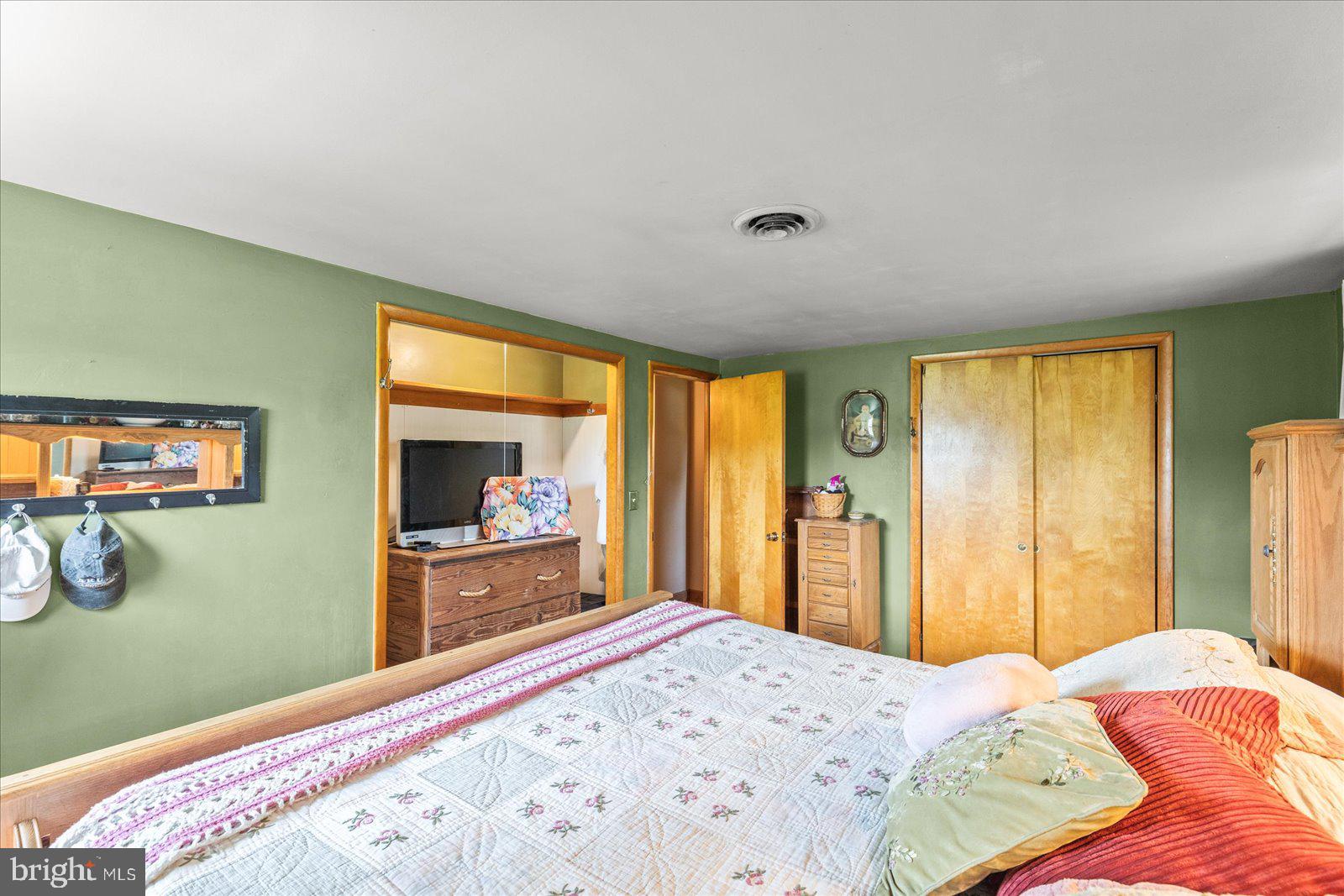 1021 High Street Hanover, PA 17331 - Photo 15 of 33