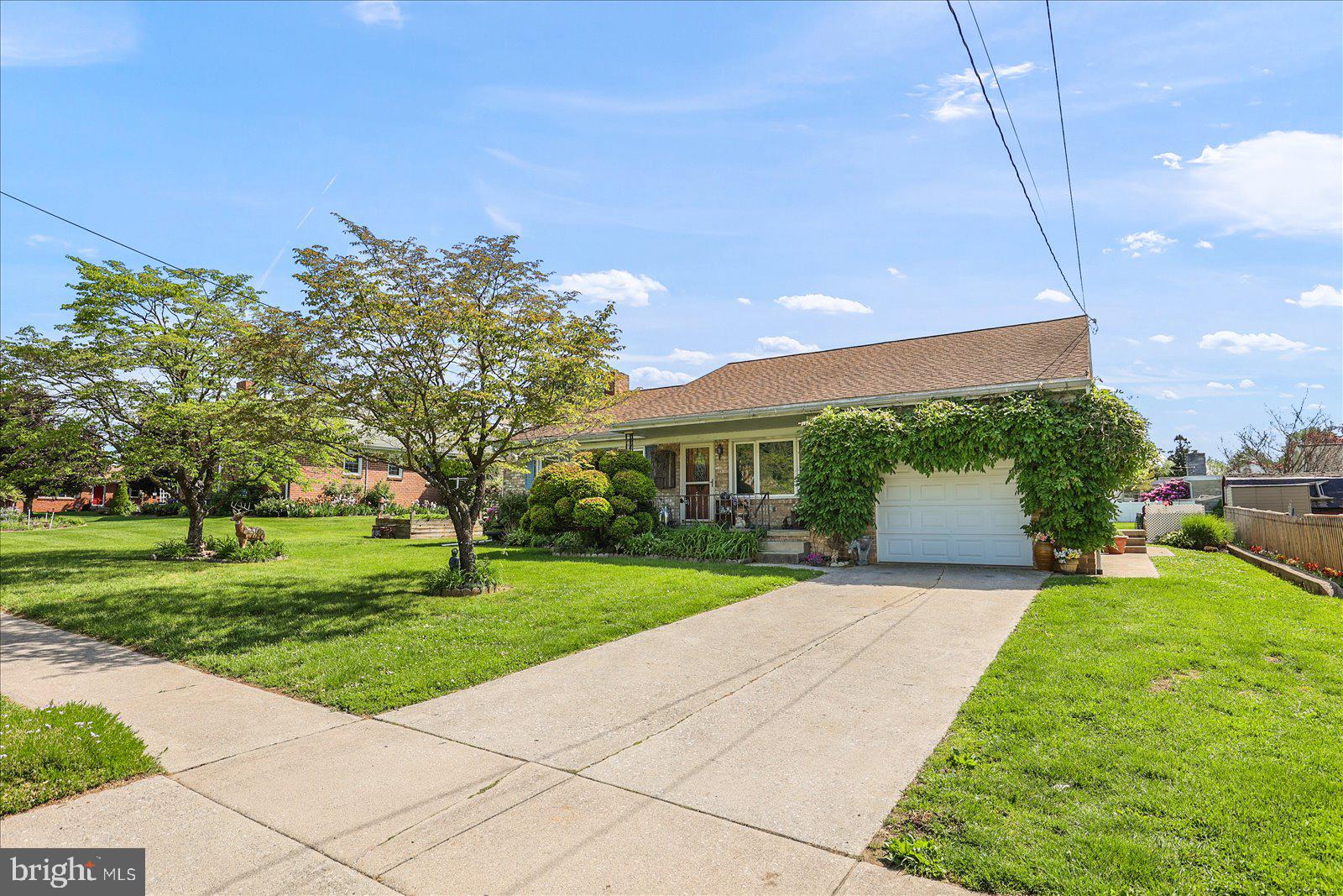 1021 High Street Hanover, PA 17331 - Photo 2 of 33
