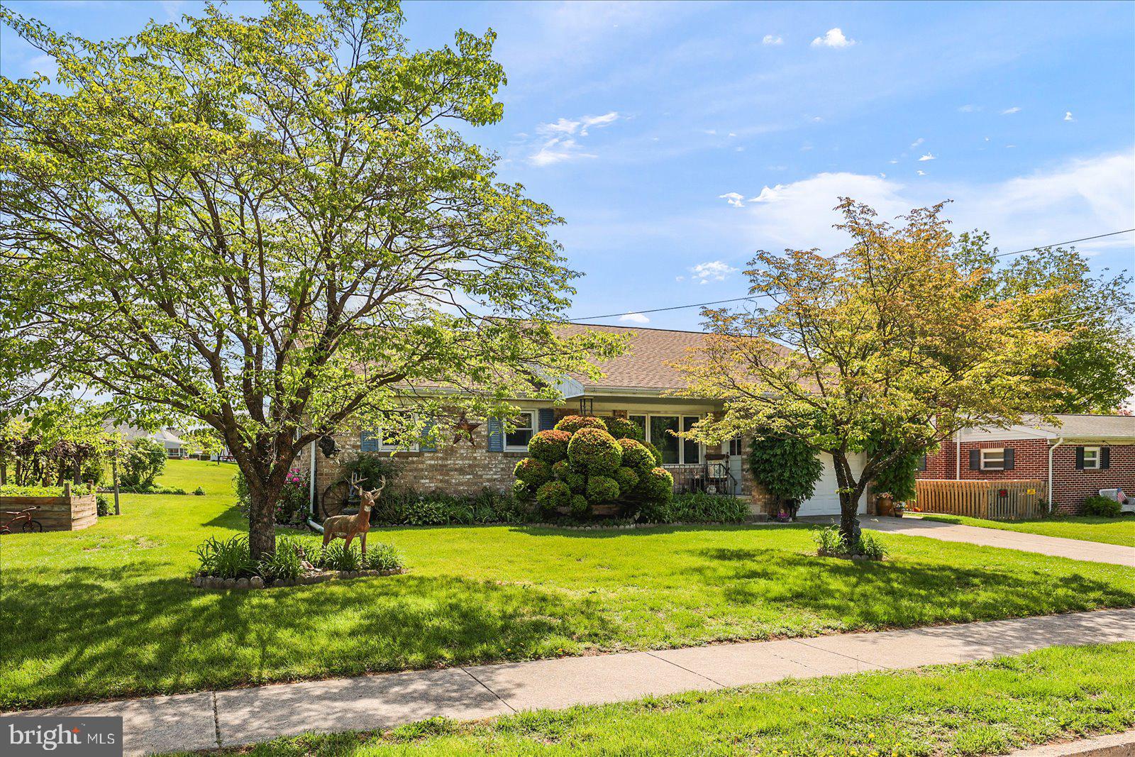 1021 High Street Hanover, PA 17331 - Photo 3 of 33