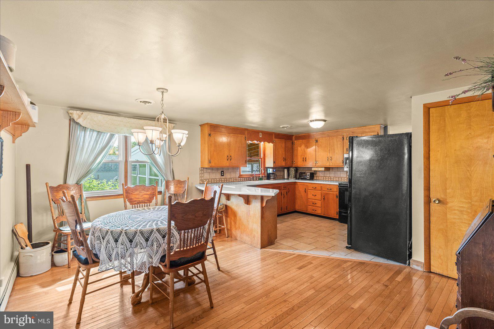 1021 High Street Hanover, PA 17331 - Photo 8 of 33