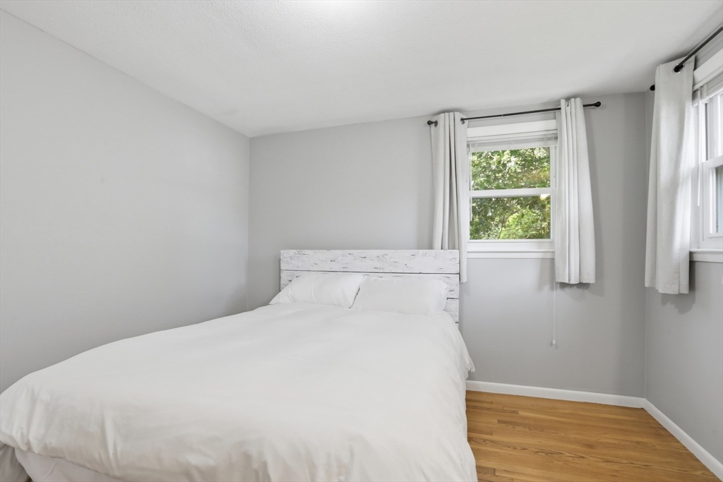 36 Basse Circle Lynn, MA 01905 - Photo 9 of 28