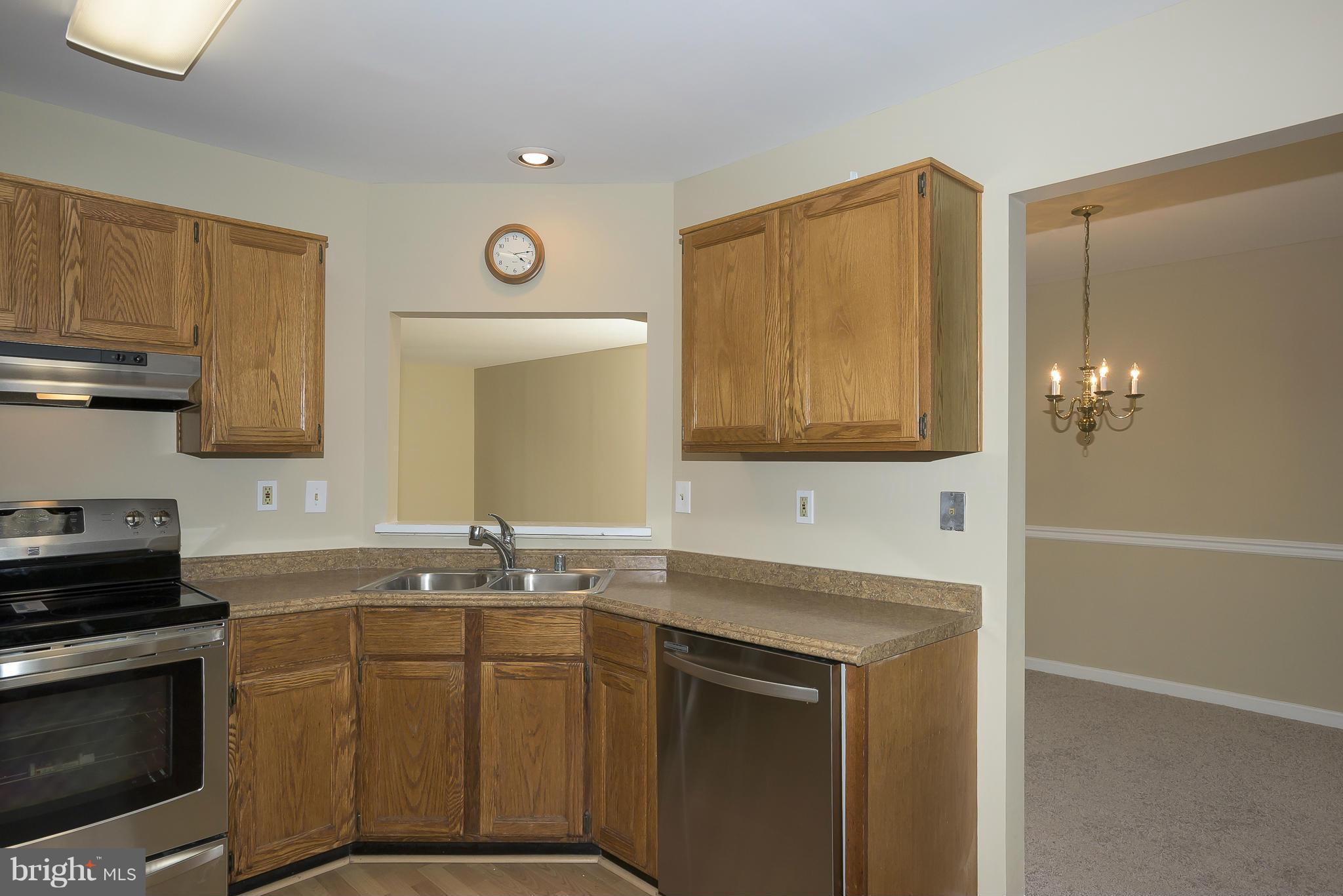 4317 Hanf Farm Road Baltimore, MD 21236 - Photo 8 of 26 Kitchen
