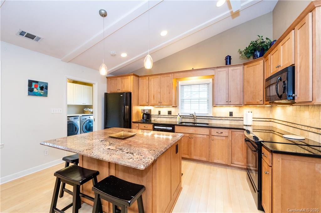 701 Trail Ridge Road, Unit L20 Matthews, NC 28105 - Photo 9 of 29