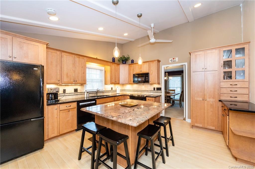 701 Trail Ridge Road, Unit L20 Matthews, NC 28105 - Photo 10 of 29