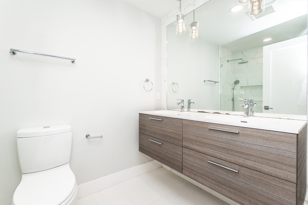 39 A Street, Unit 8 Boston, MA 02127 - Photo 11 of 17