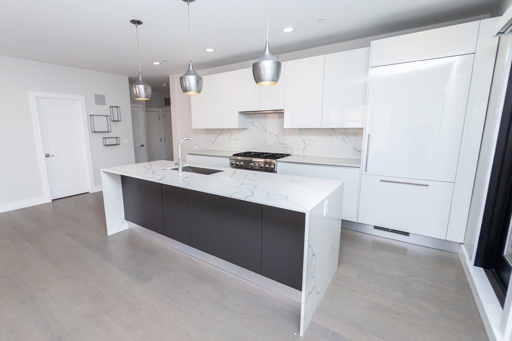 39 A Street, Unit 8 Boston, MA 02127 - Photo 6 of 17