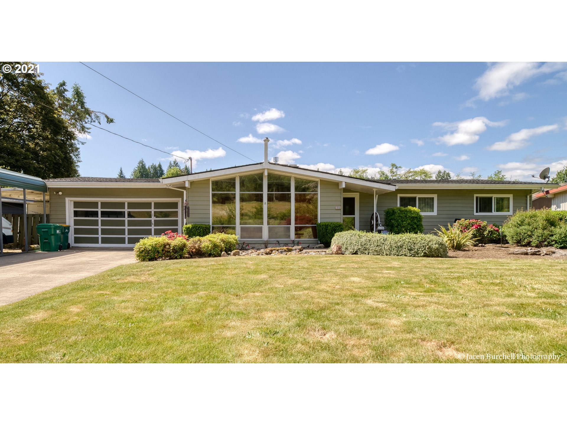 32056 Raymond Creek Road Scappoose, OR 97056 - Photo 1 of 27 Gallery Image 1