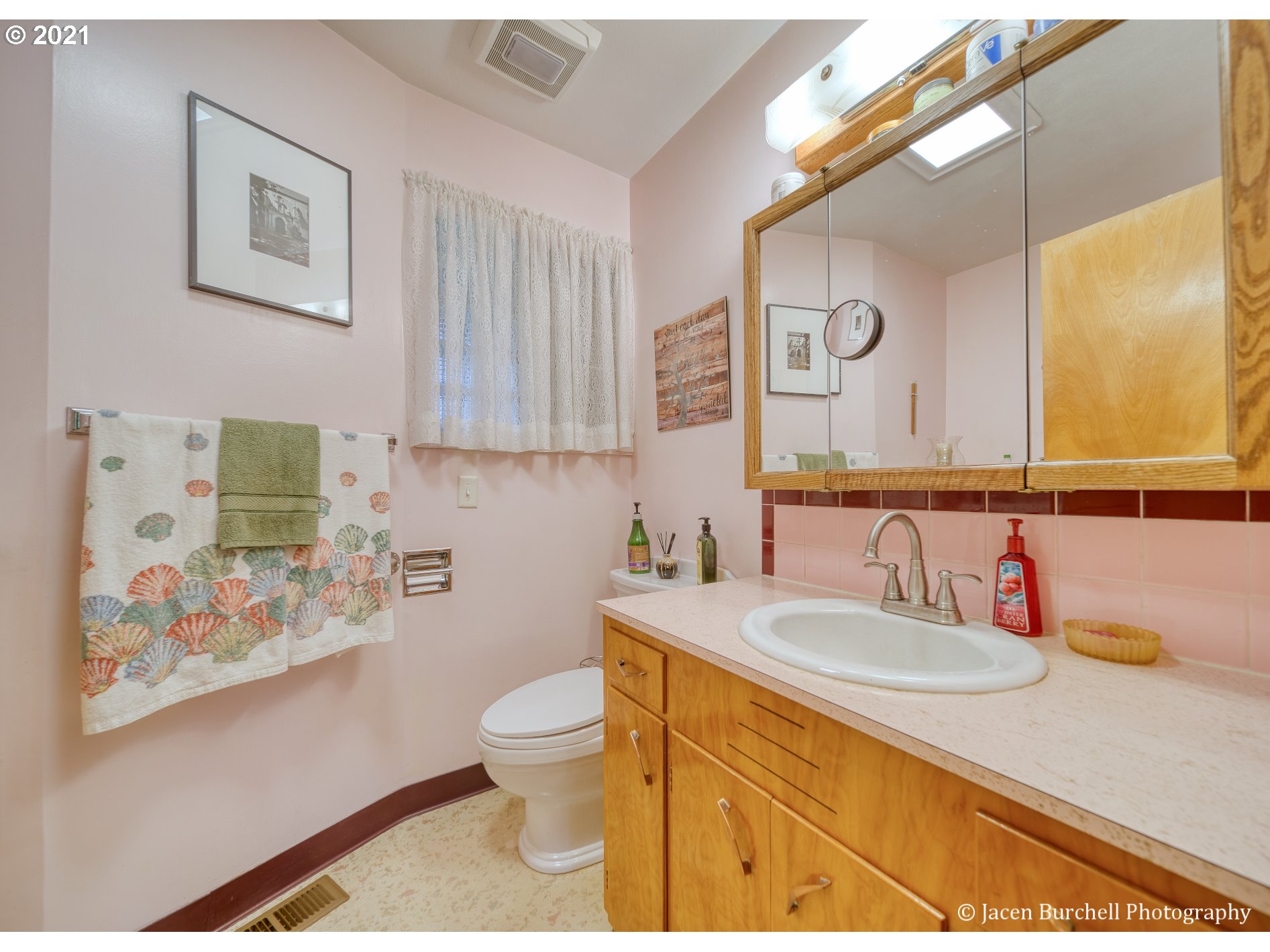 32056 Raymond Creek Road Scappoose, OR 97056 - Photo 14 of 27 Gallery Image 14