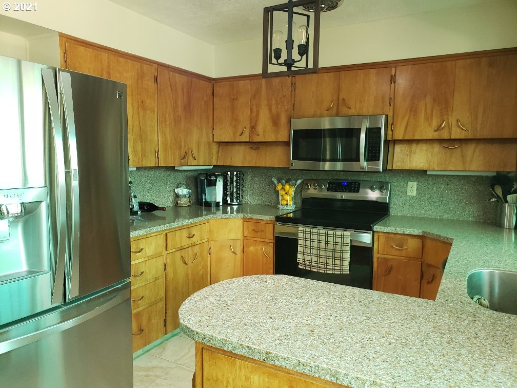 32056 Raymond Creek Road Scappoose, OR 97056 - Photo 26 of 27 Gallery Image 26