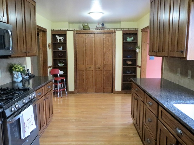 699 Searls Road Amboy, IL 61310 - Photo 4 of 30