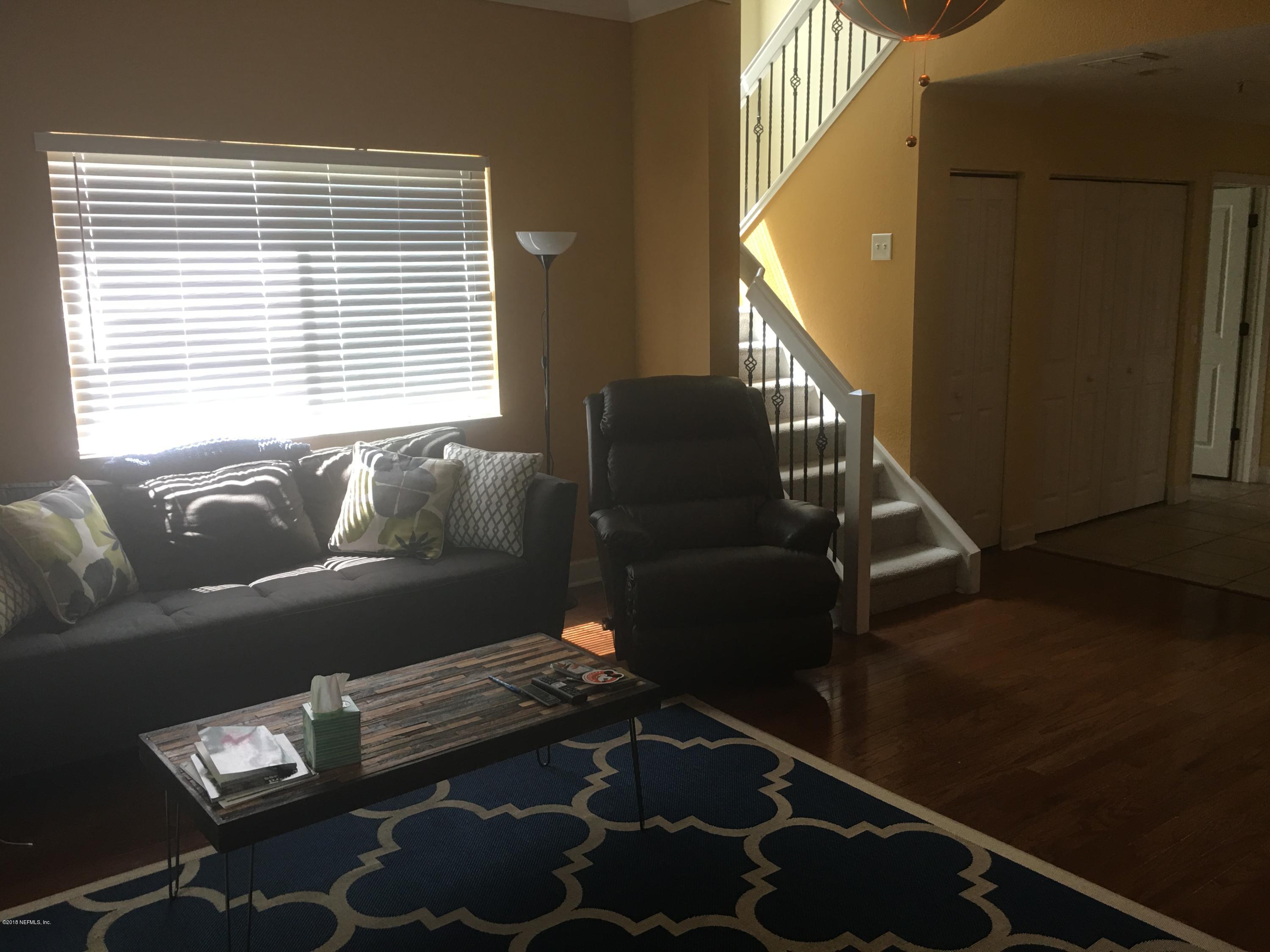 9745 Touchton Road, Unit 2130 Jacksonville, FL 32246 - Photo 11 of 35 Living Room