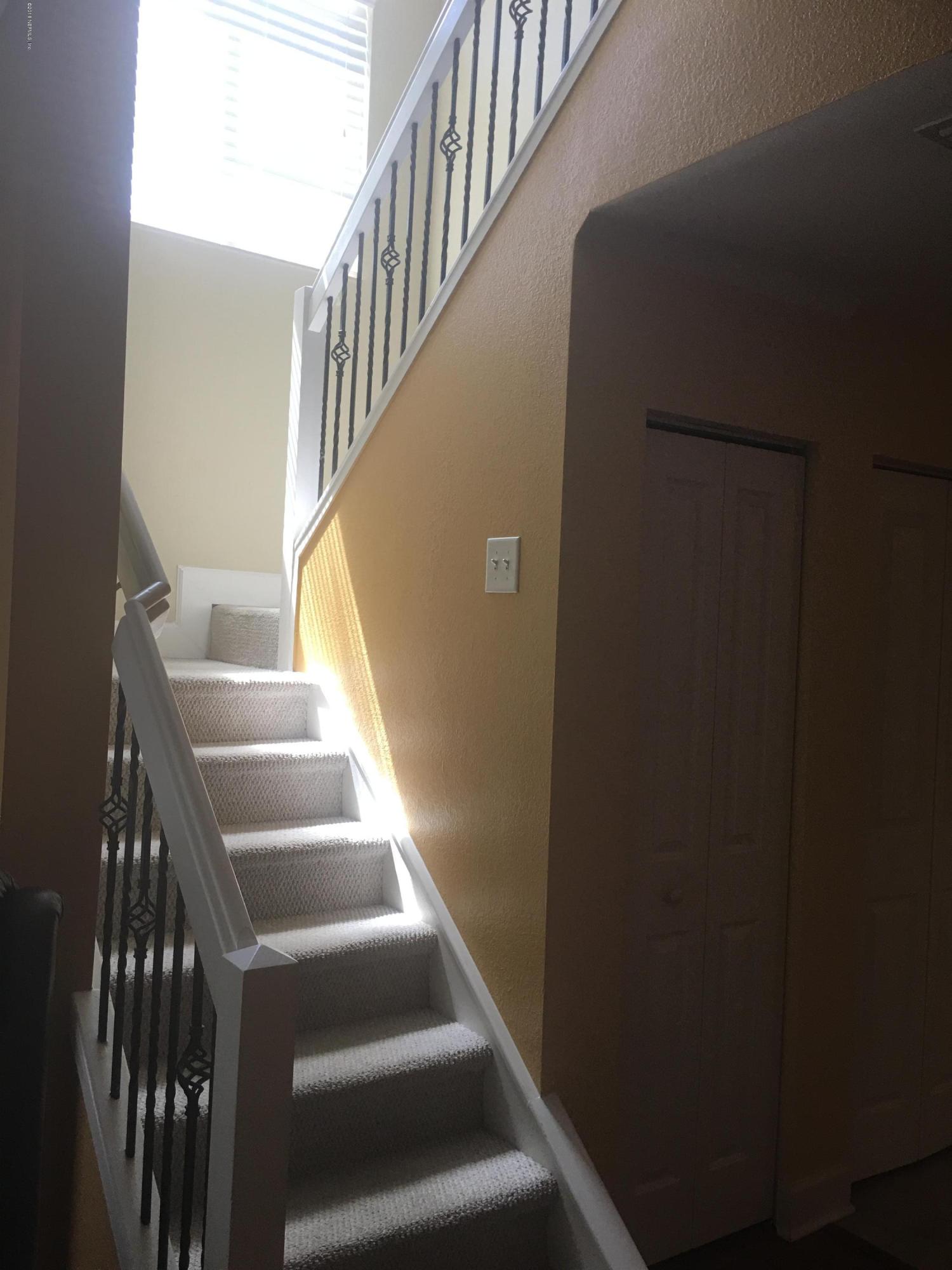 9745 Touchton Road, Unit 2130 Jacksonville, FL 32246 - Photo 13 of 35 Stairs