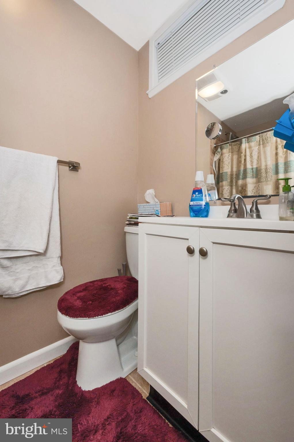 6811 Maurleen Road Baltimore, MD 21209 - Photo 20 of 28 Bath