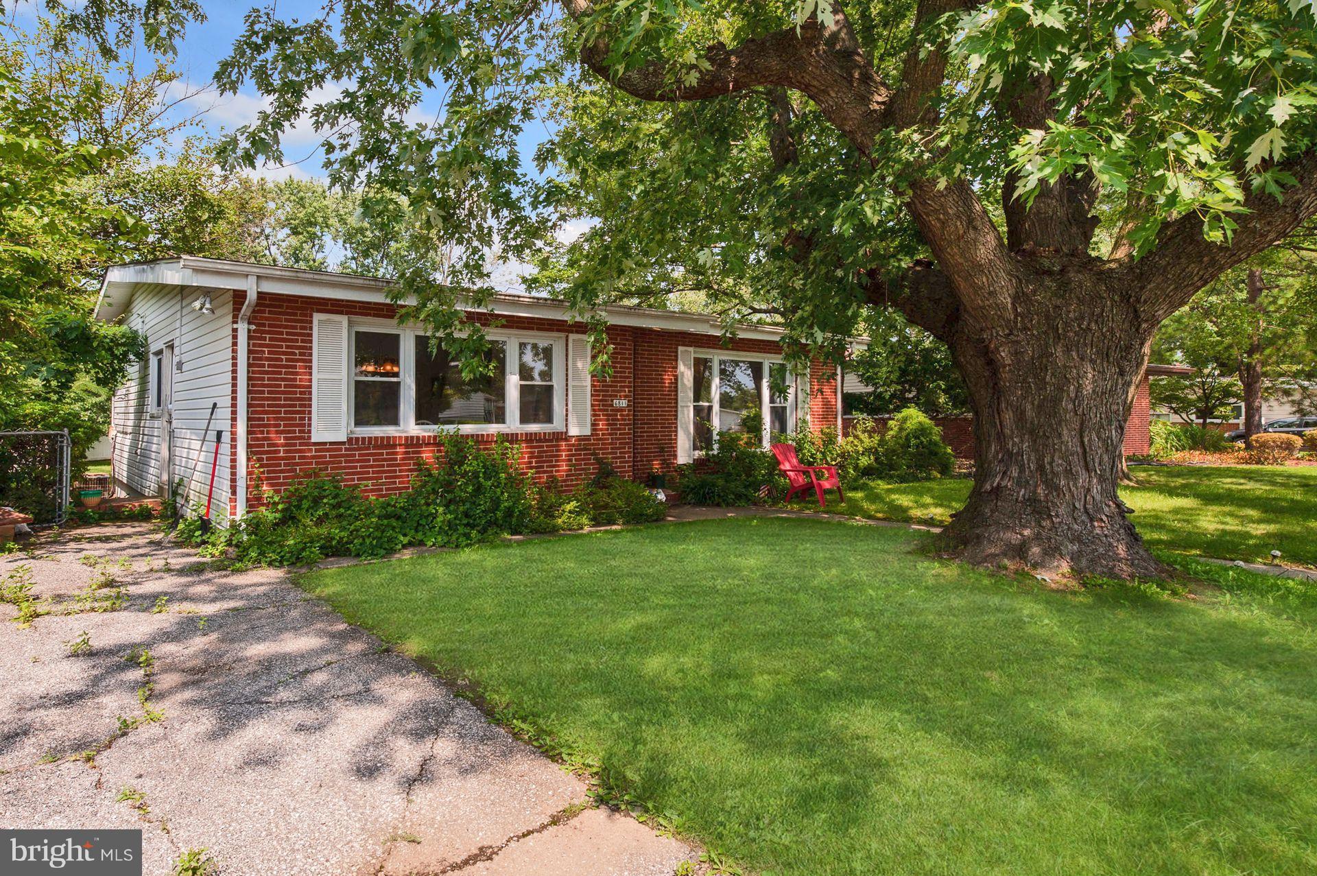 6811 Maurleen Road Baltimore, MD 21209 - Photo 3 of 28 Exterior (Front)