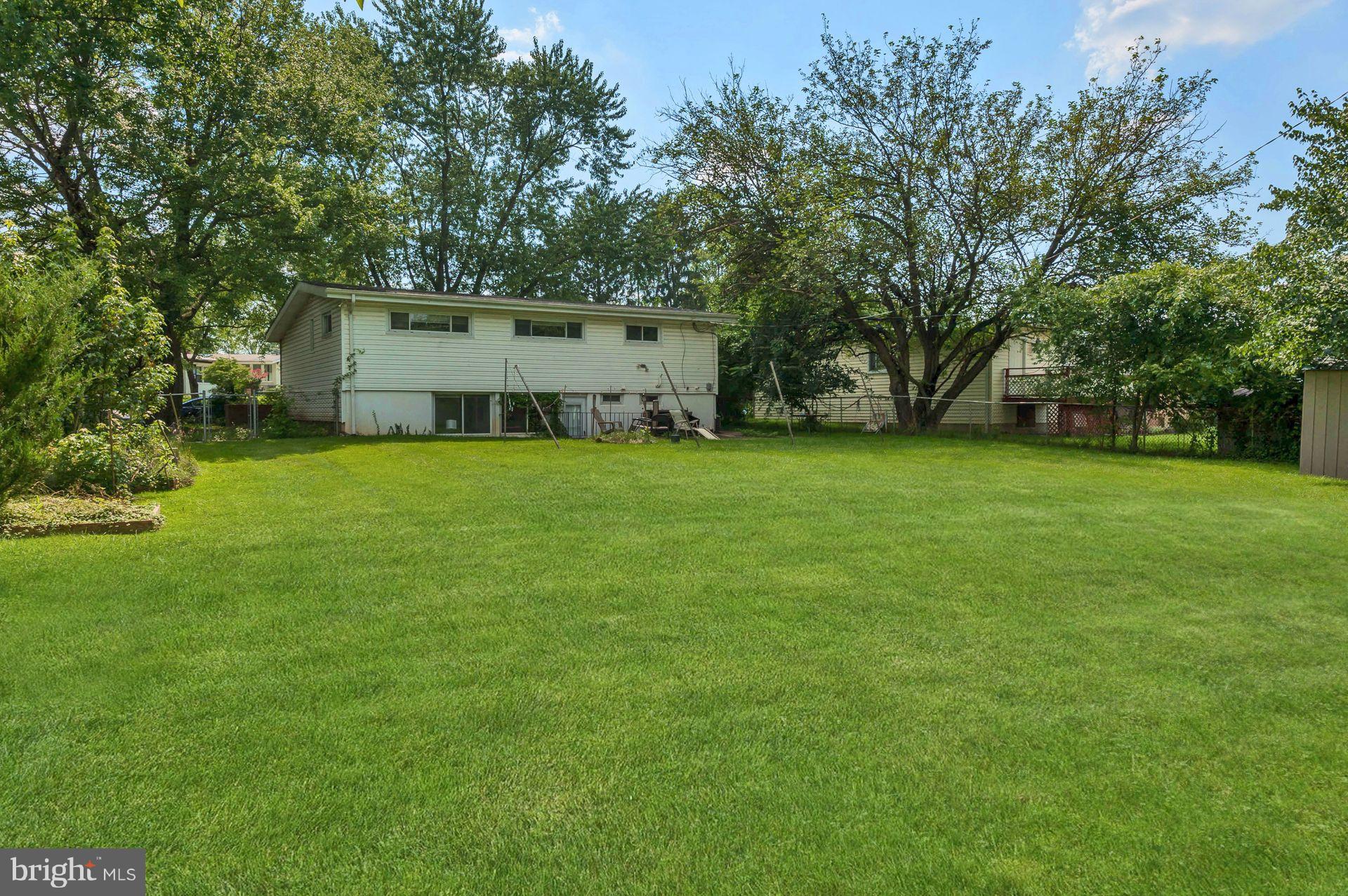 6811 Maurleen Road Baltimore, MD 21209 - Photo 25 of 28 Exterior (Rear)