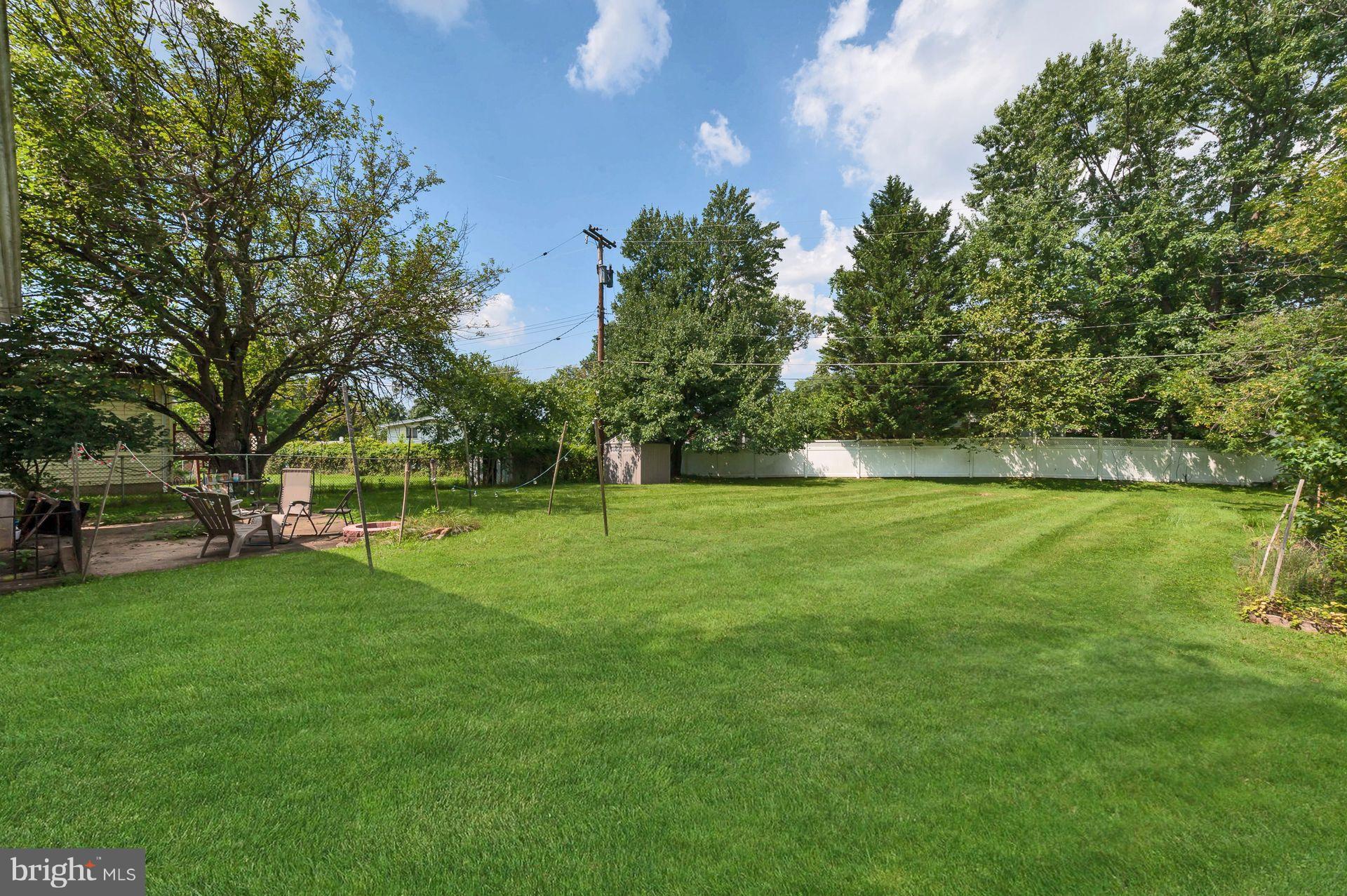 6811 Maurleen Road Baltimore, MD 21209 - Photo 27 of 28 Yard
