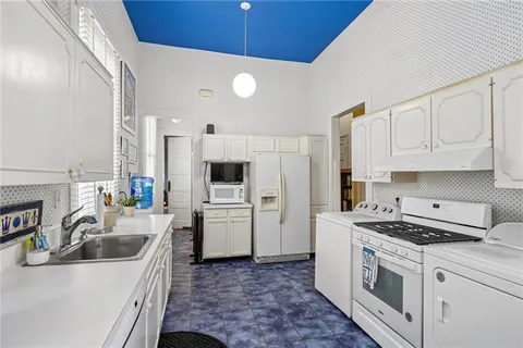 $1,250,000 | 2036 Palmer Avenue, New Orleans, LA 70118