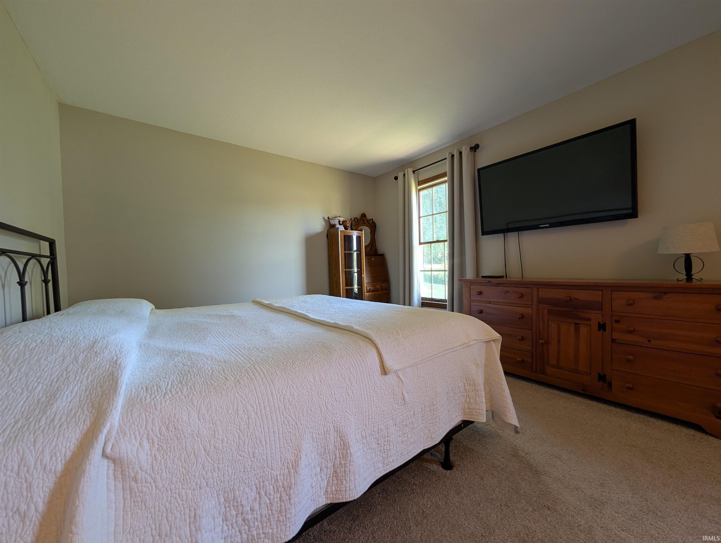 884 Quail Ridge Circle Vincennes, IN 47591 - Photo 16 of 28 Gallery Image 16