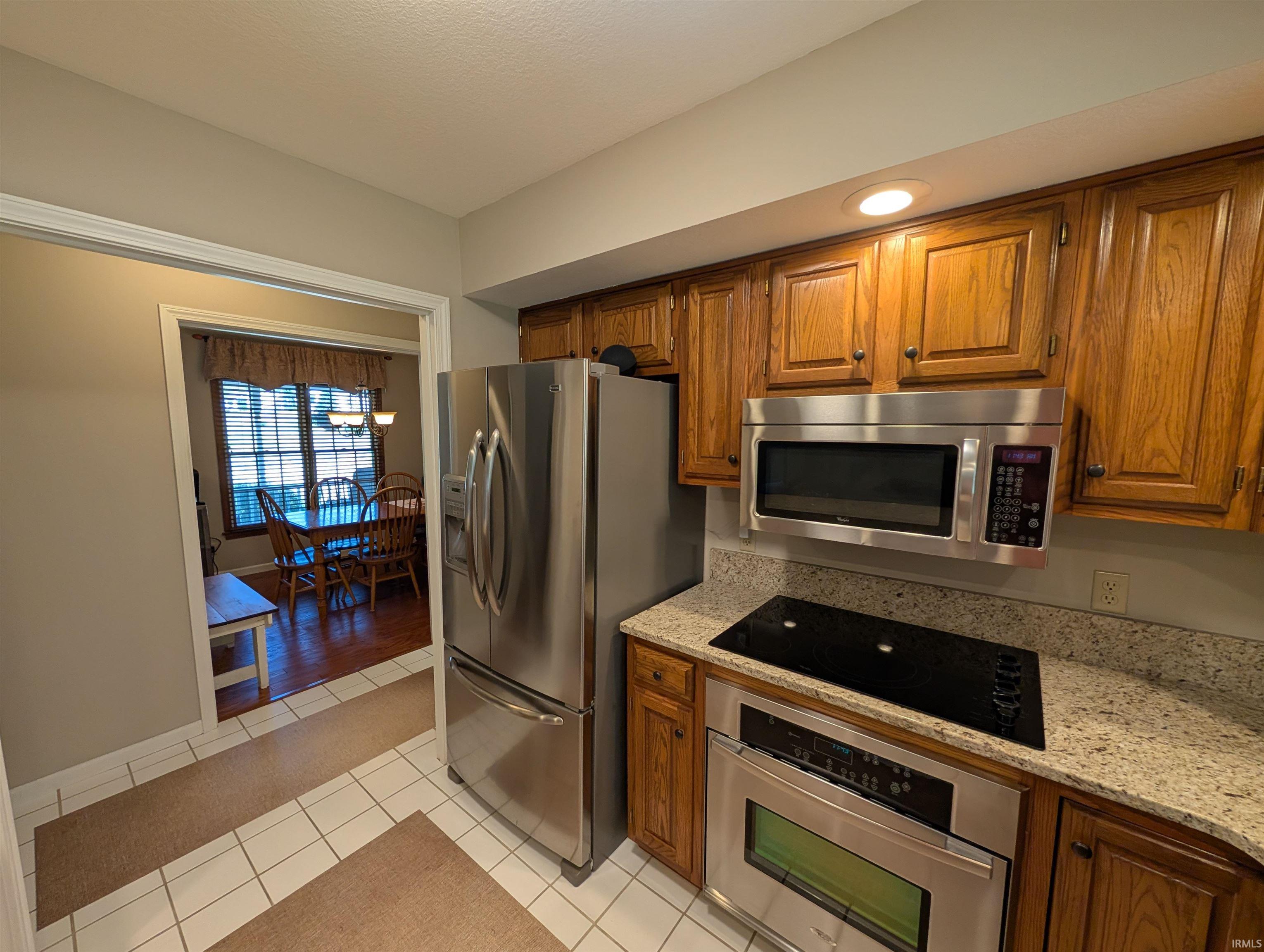 884 Quail Ridge Circle Vincennes, IN 47591 - Photo 9 of 28 Gallery Image 9