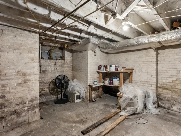 $184,900 | 613 North 14th Street, Unit 613A, Sheboygan, WI 53081