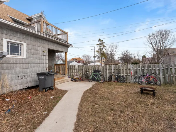 $184,900 | 613 North 14th Street, Unit 613A, Sheboygan, WI 53081