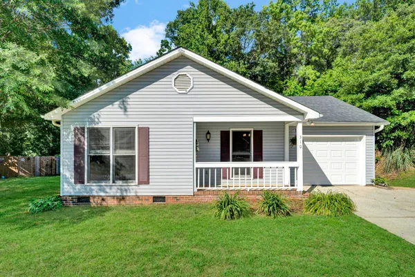 $259,900 | 310 Dunwoody Drive, Simpsonville, SC 29681