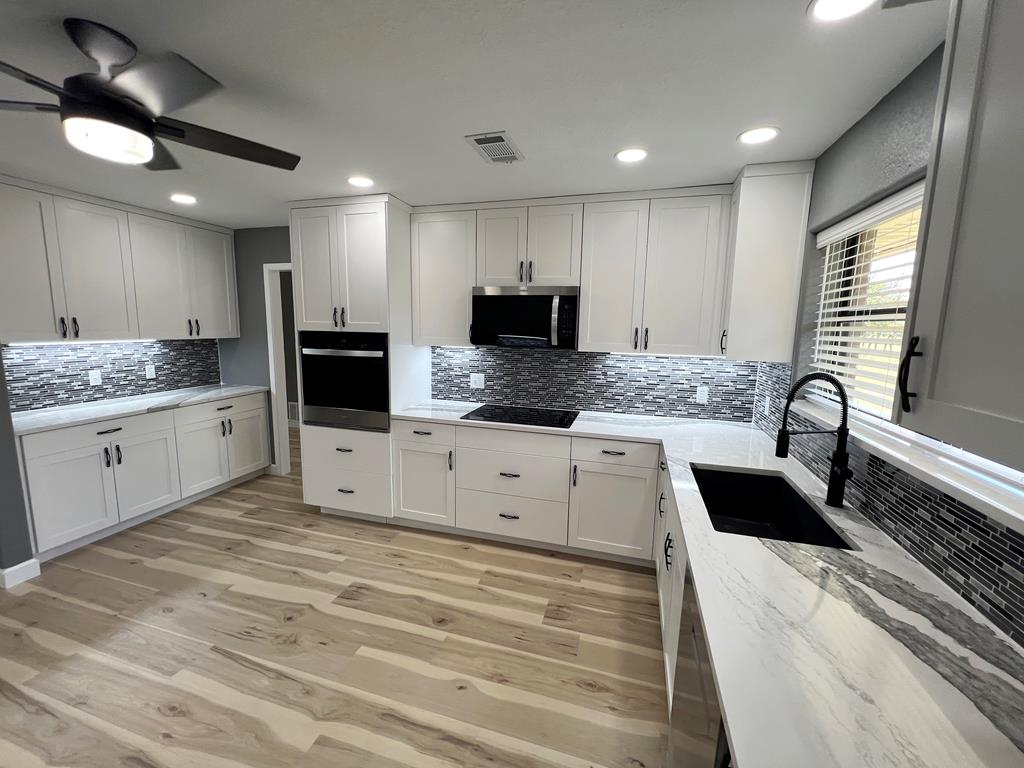 5078 Friedrich Road Fredericksburg, TX 78624 - Photo 13 of 66