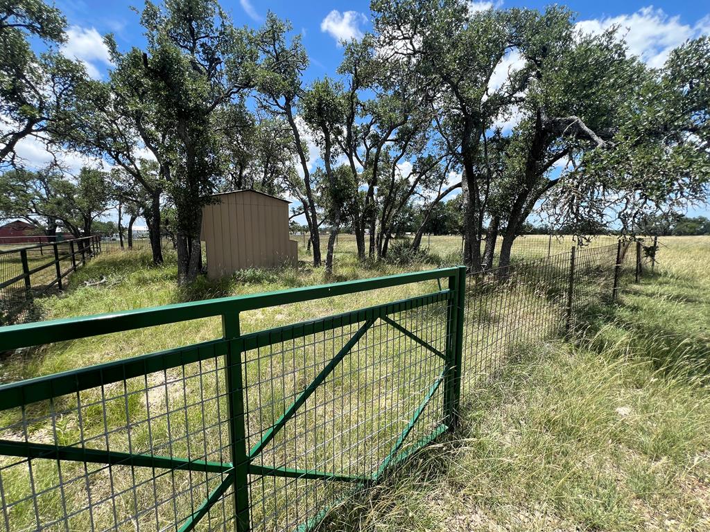 5078 Friedrich Road Fredericksburg, TX 78624 - Photo 35 of 66