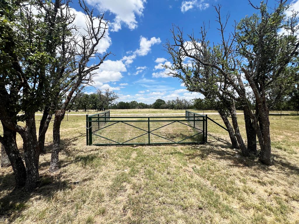 5078 Friedrich Road Fredericksburg, TX 78624 - Photo 41 of 66