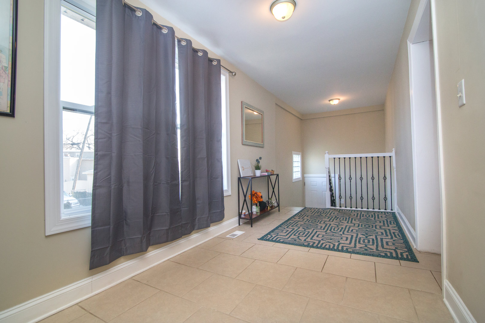 6718 Riverside Drive Berwyn, IL 60402 - Photo 17 of 42