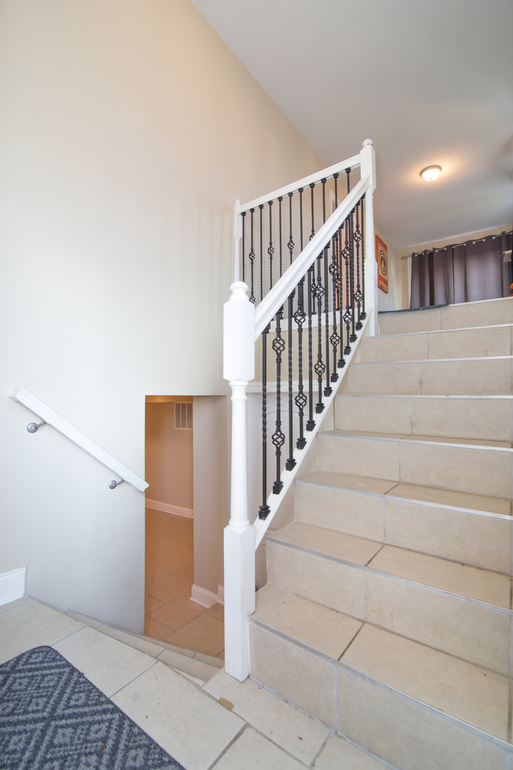 6718 Riverside Drive Berwyn, IL 60402 - Photo 19 of 42